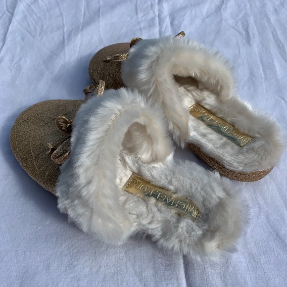 MICHAEL KORS Gold Sparkly Slippers - Picture 2 of 4